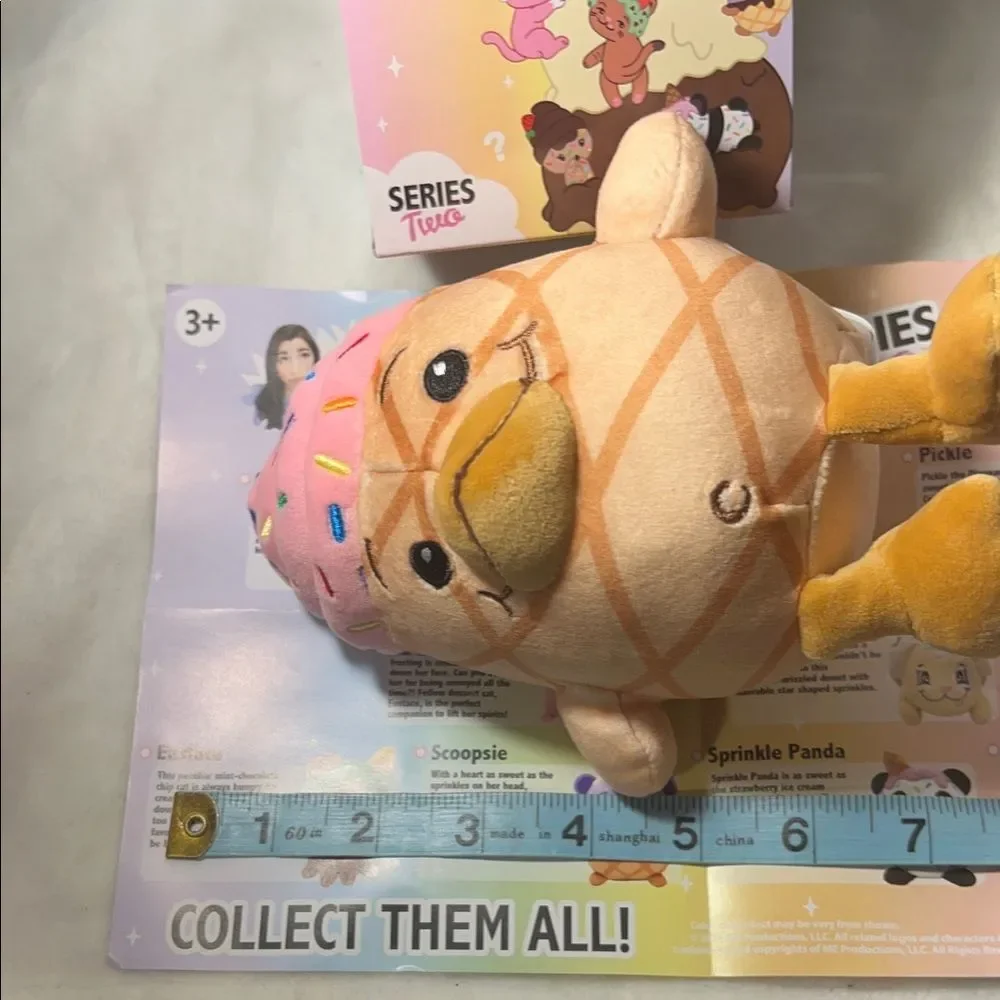 Moriah Elizabeth Mini Mystery Dessert Plush - Pink and Tan Ice Cream Delight